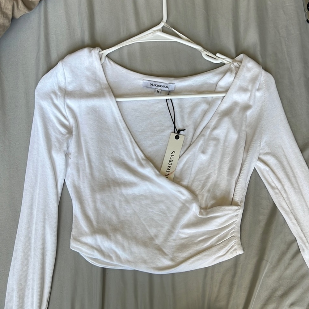 Olivaceous white crop long sleeve